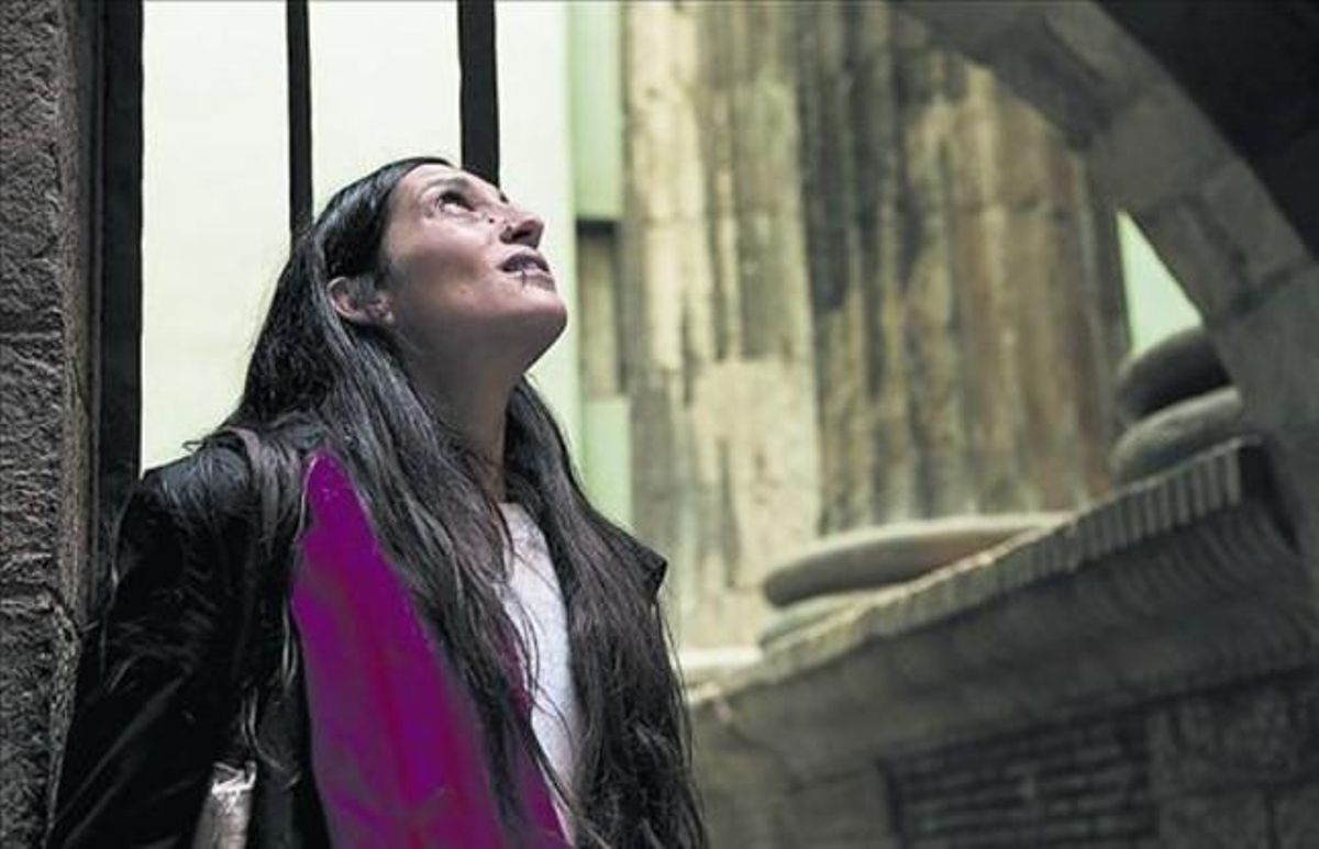 Rita Barrachina: «Pasé 2.800 veces por los monumentos y ya no los veía» Rita Barrachina: «Pasé 2.800 veces por los monumentos y ya no los veía»