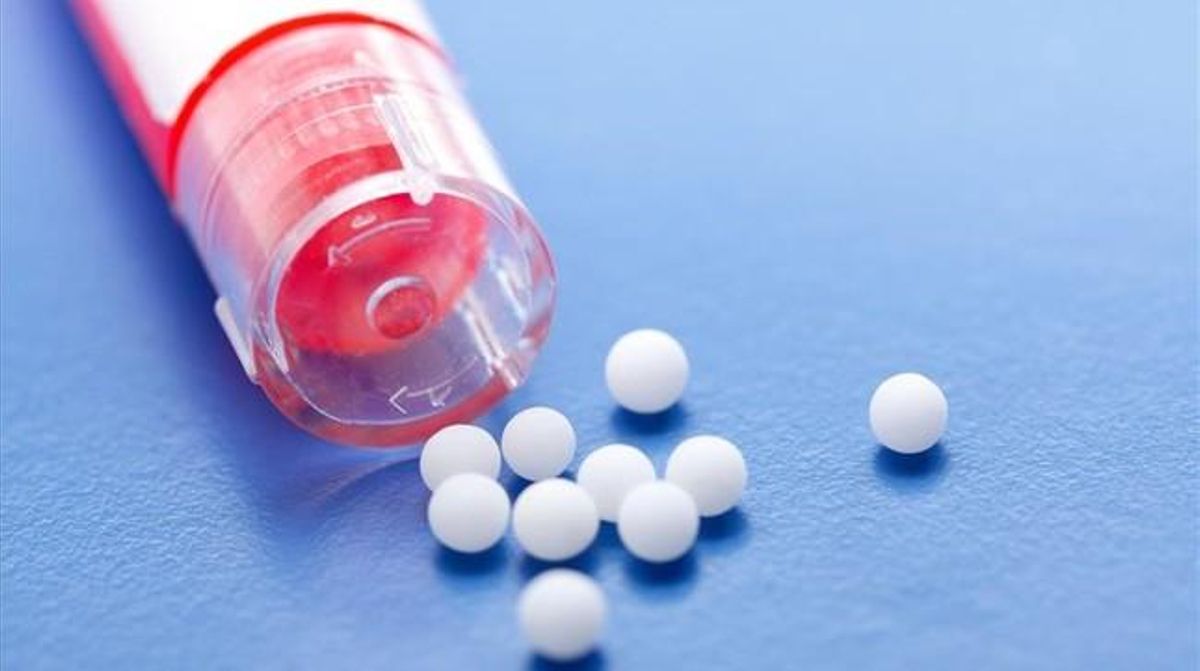 Pastillas de un tratamiento homeopático. Pastillas de un tratamiento homeopático.