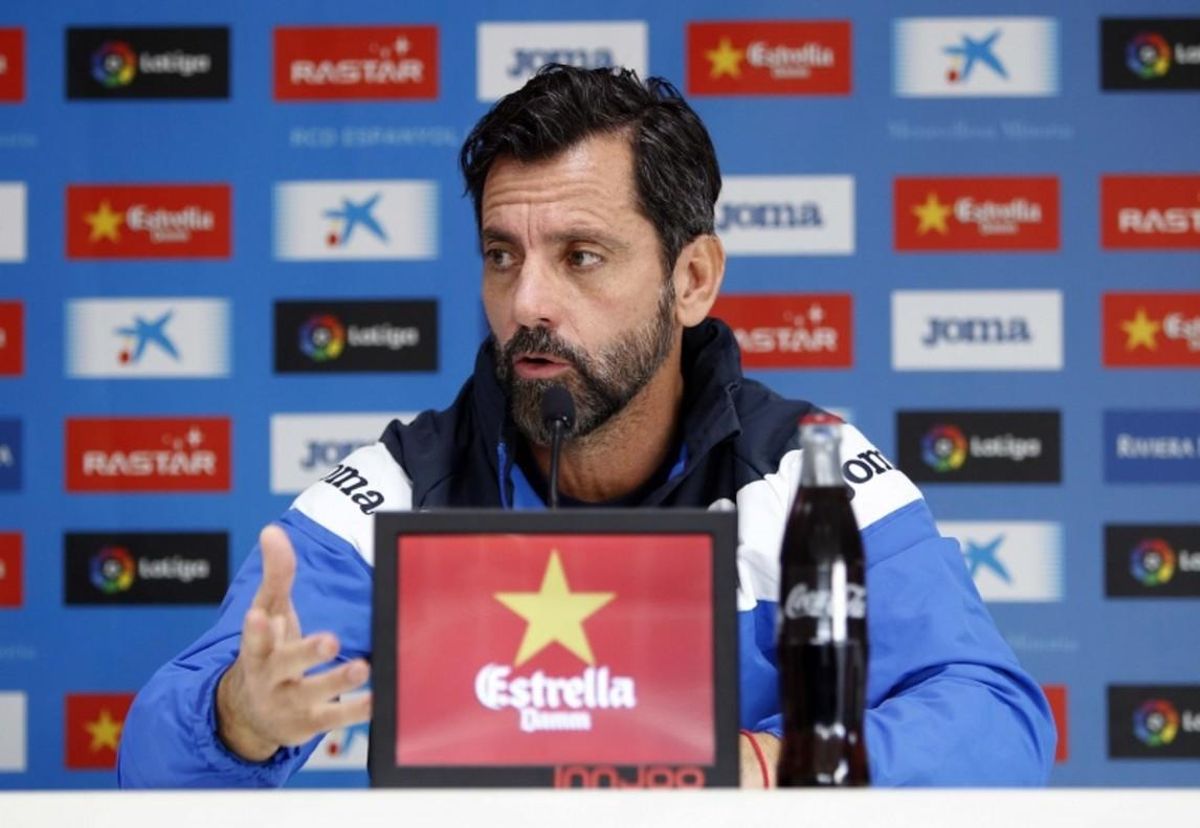 Quique Sánchez Flores, en una rueda de prensa del Espanyol. Quique Sánchez Flores, en una rueda de prensa del Espanyol.