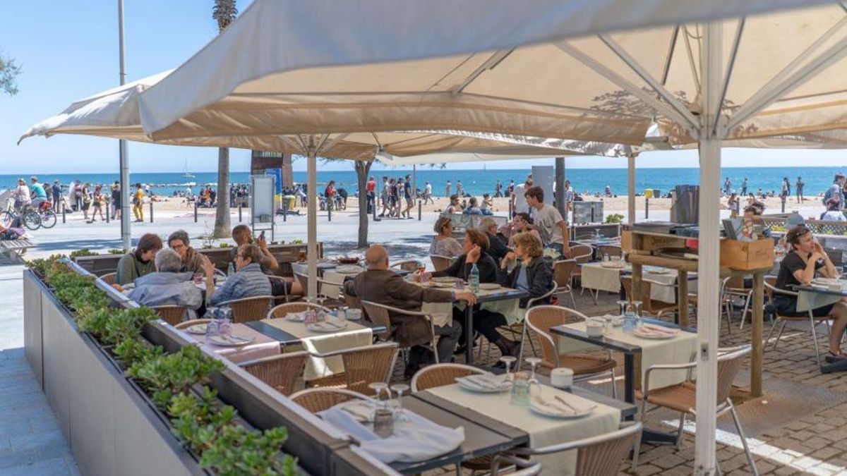 La pandèmia es carrega les paelles de Cal Pinxo a la Barceloneta La pandèmia es carrega les paelles de Cal Pinxo a la Barceloneta