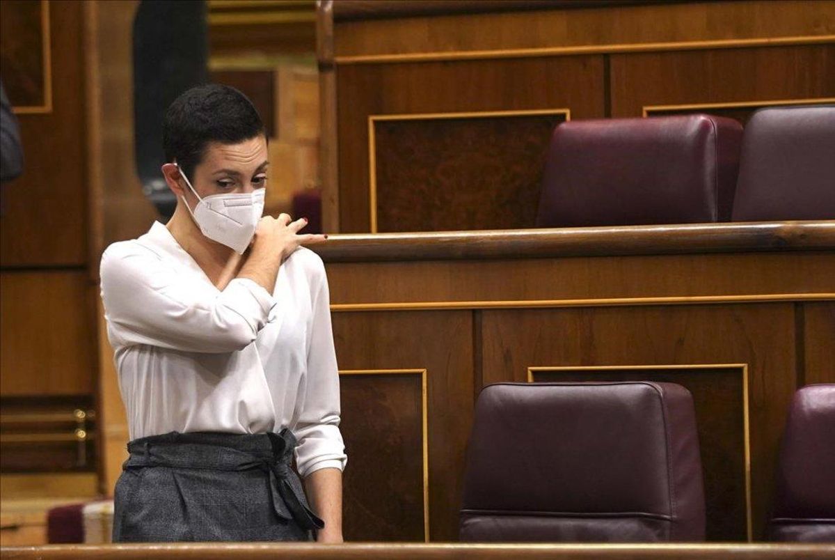 Pleno del congreso de los Diputados , en la imagen Aina Vidal. Pleno del congreso de los Diputados , en la imagen Aina Vidal.