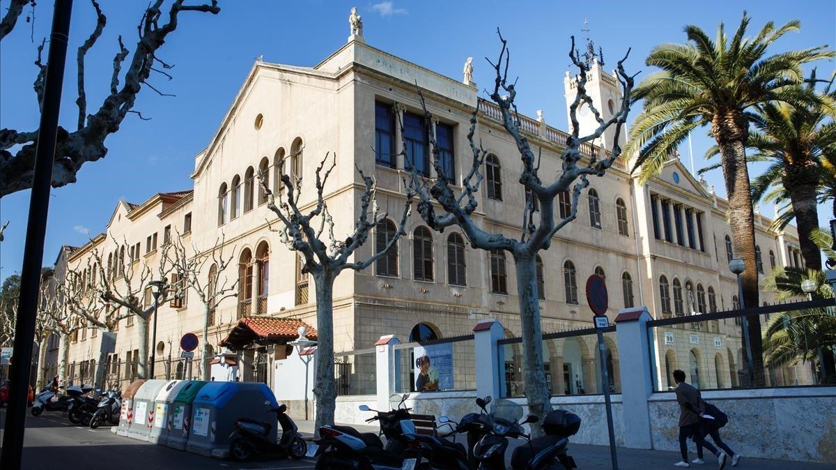 Escuela marista Valldemia de Mataró. Escuela marista Valldemia de Mataró.