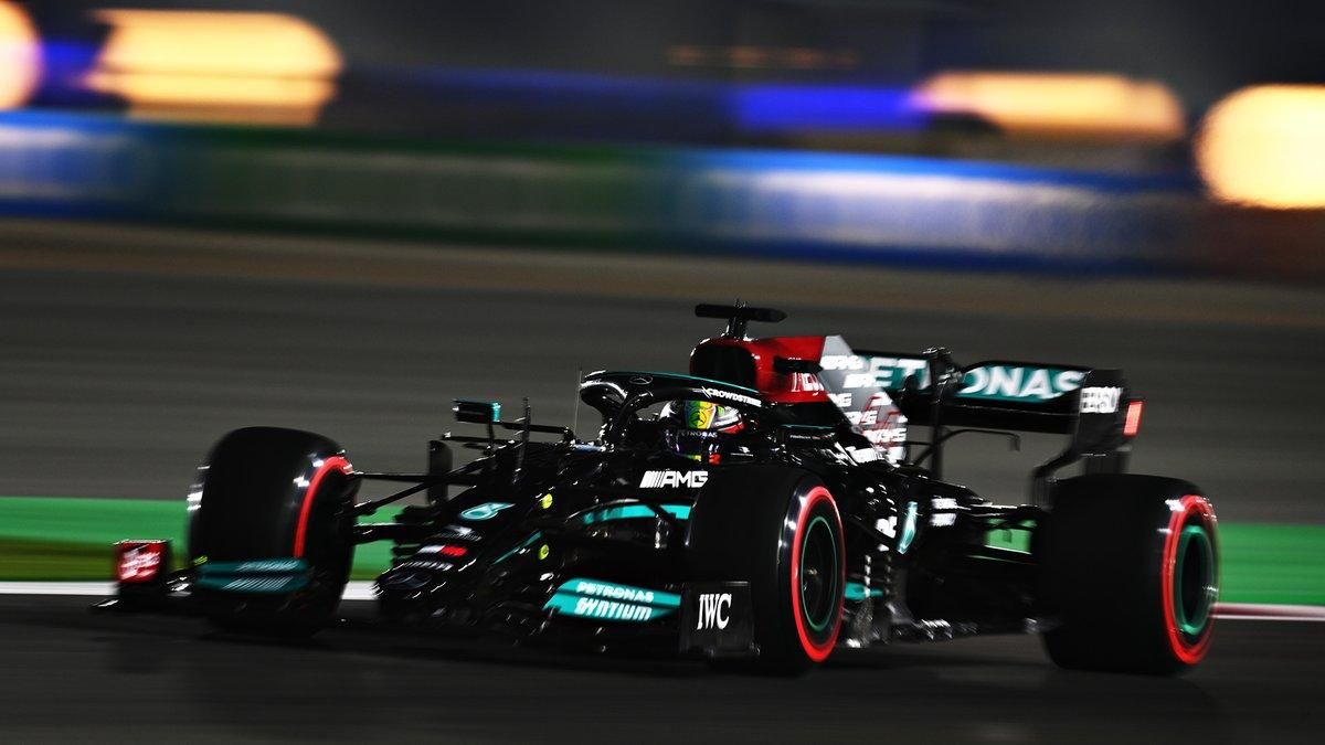 Hamilton s’exhibeix a Qatar Hamilton s’exhibeix a Qatar