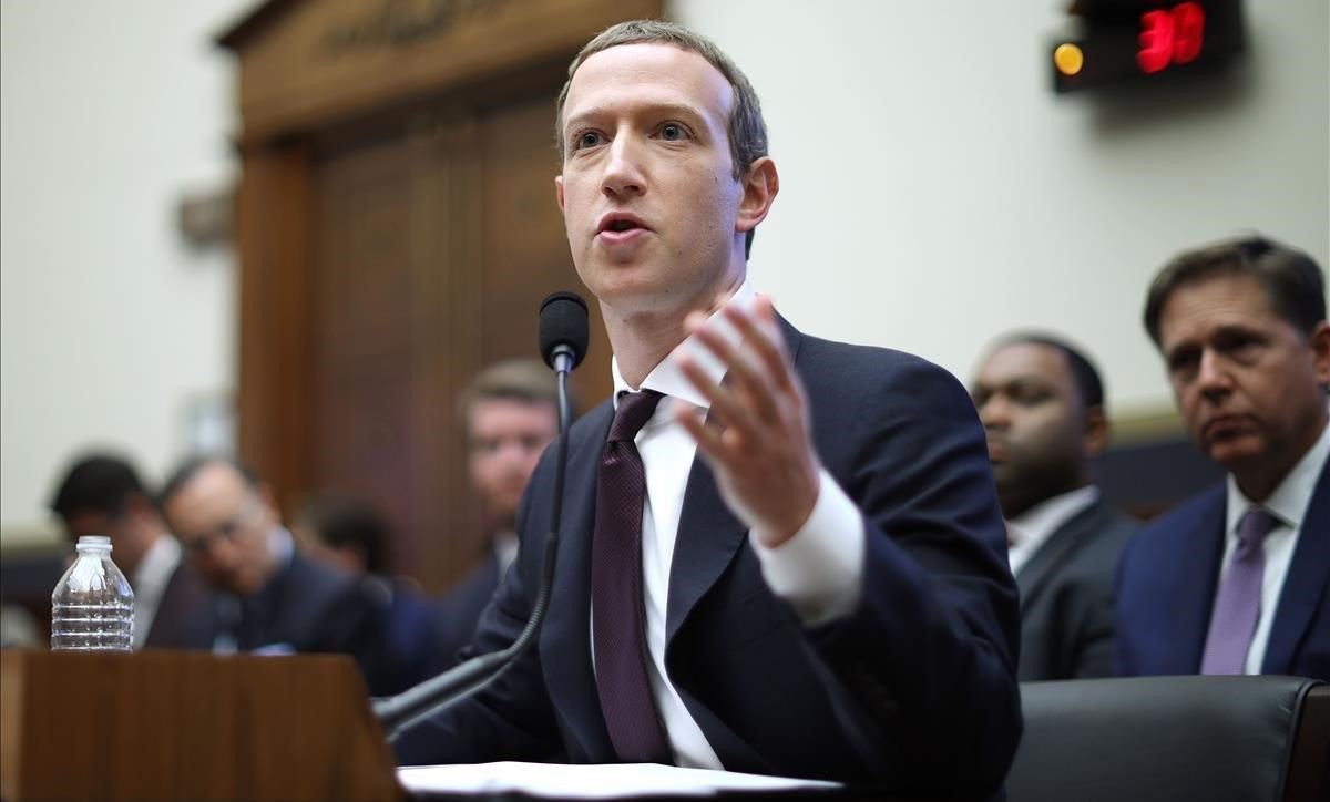 Mark Zuckerberg declara en la House Financial Services Committee en Washington. Mark Zuckerberg declara en la House Financial Services Committee en Washington.