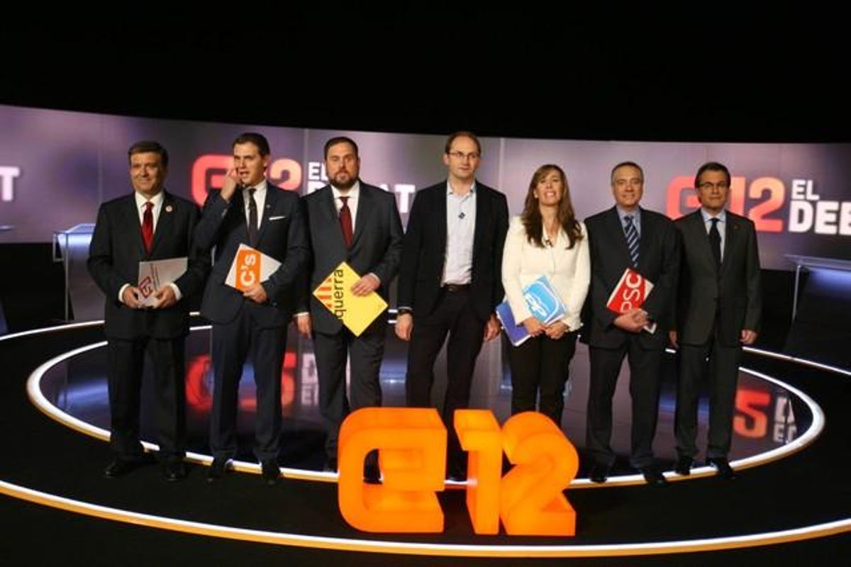 Los candidatos catalanes, momentos antes de empezar el debate en TV-3. Los candidatos catalanes, momentos antes de empezar el debate en TV-3.