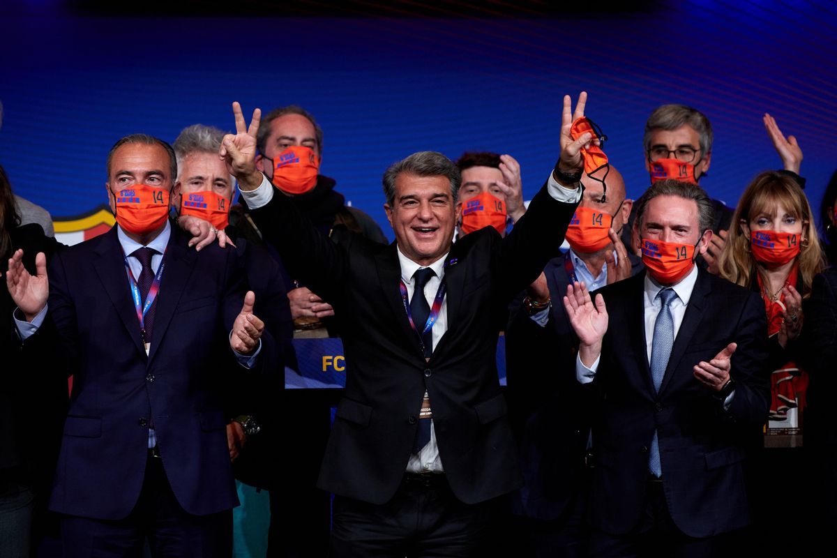 Joan Laporta, triunfante en la noche electoral. Joan Laporta, triunfante en la noche electoral.