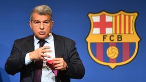  El presidente del Barça, Joan Laporta,  durante la rueda de prensa para explicar el resultado de la auditoría ‘forensic’  