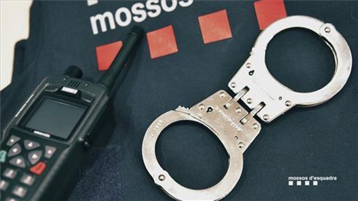 Los detenidos han quedado en libertad con cargos. Los detenidos han quedado en libertad con cargos.