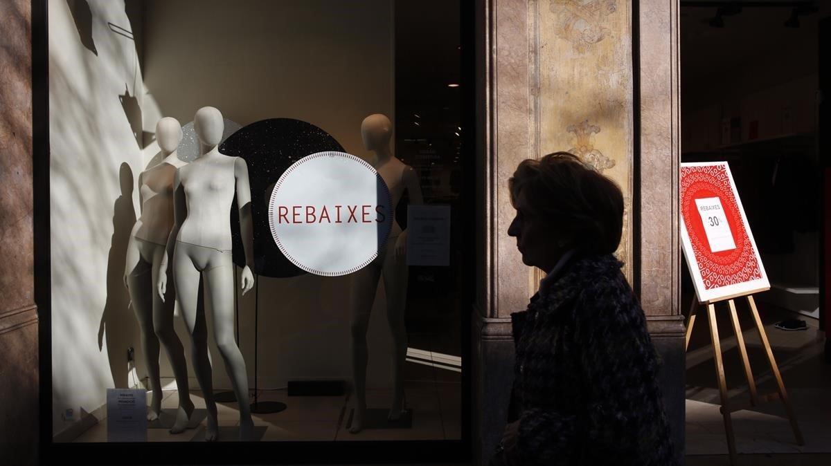 Rebajas de invierno en el centro de Barcelona. Rebajas de invierno en el centro de Barcelona.