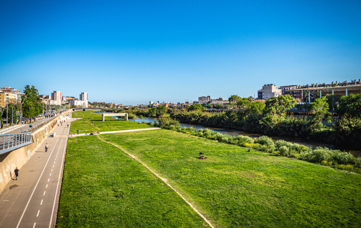 Santa Coloma rep 3 milions d’euros de fons europeus per a la renaturalització del Besòs Santa Coloma rep 3 milions d’euros de fons europeus per a la renaturalització del Besòs