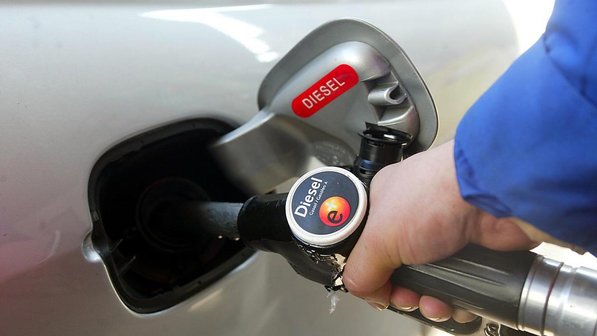 Change of trend in the price of gasoline and diesel
