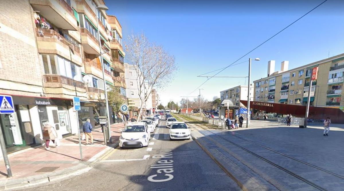 Detenidas 17 personas en un karaoke chino de Madrid tras hallarse 'agua de Dios' y otros estupefacientes Detenidas 17 personas en un karaoke chino de Madrid tras hallarse 'agua de Dios' y otros estupefacientes