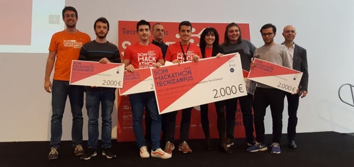 Ganadores de la segunda Som Hackathon. Ganadores de la segunda Som Hackathon.