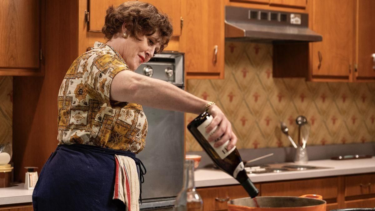 La sèrie sobre la cuinera Julia Child arriba a HBO: així es prepara el seu llegendari ‘boeuf bourguignon’ La sèrie sobre la cuinera Julia Child arriba a HBO: així es prepara el seu llegendari ‘boeuf bourguignon’