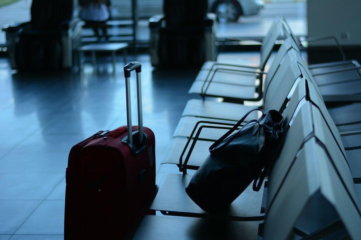 Los expatriados son los trabajadores que prestan servicios de forma temporal o permanente para la empresa fuera de su país de origen Los expatriados son los trabajadores que prestan servicios de forma temporal o permanente para la empresa fuera de su país de origen