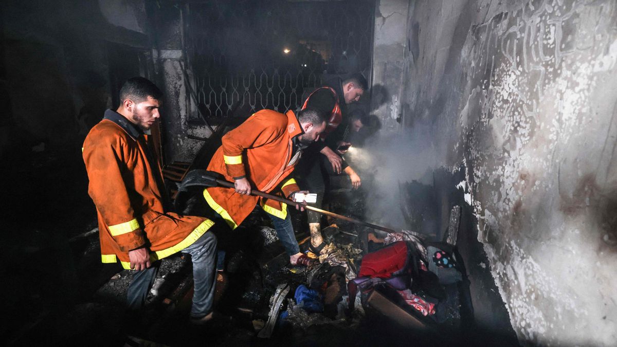 Almenys 21 morts pel foc en un camp de refugiats a Gaza Almenys 21 morts pel foc en un camp de refugiats a Gaza