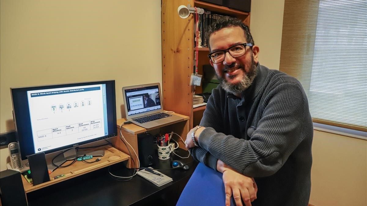 David López, profesor de Informática en la Univesitat Politècnica de Catalunya (UPC). David López, profesor de Informática en la Univesitat Politècnica de Catalunya (UPC).