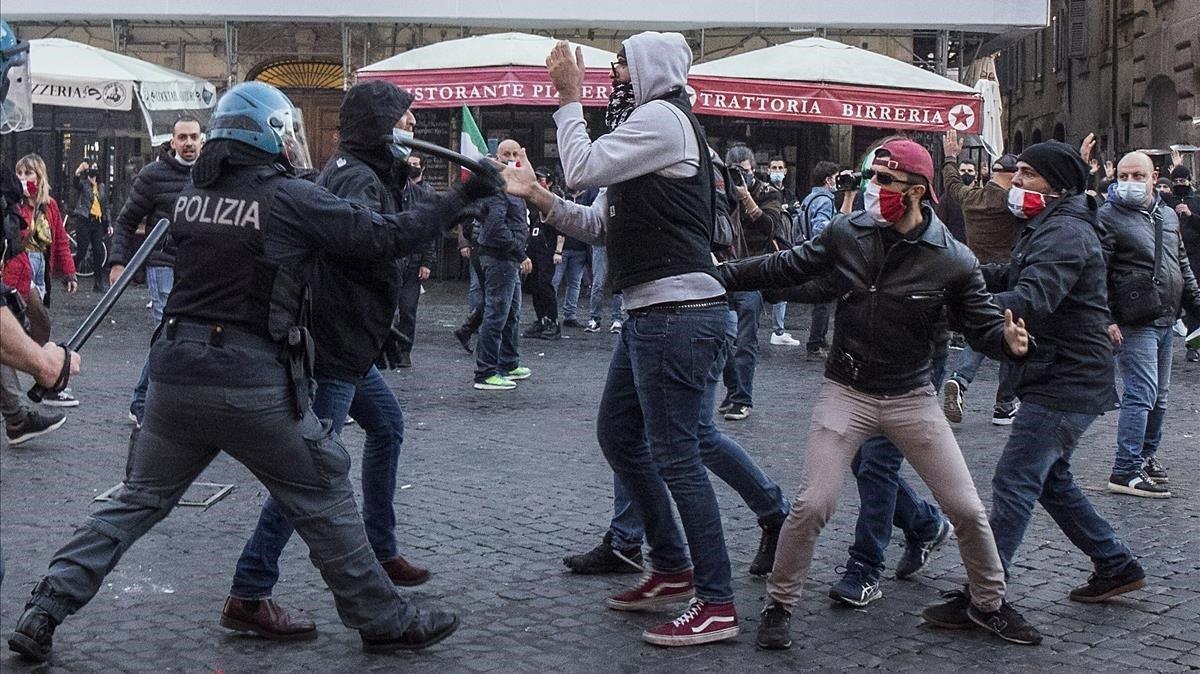 La extrema derecha y la mafia buscan aprovecharse de las protestas en Italia