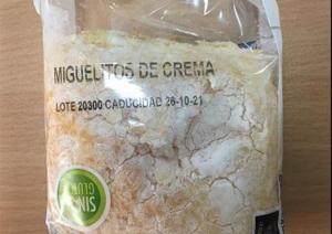 Miguelitos de crema de la empresa Dulce Extremadura SL, que ha sido cerrada tras una alerta sanitaria.