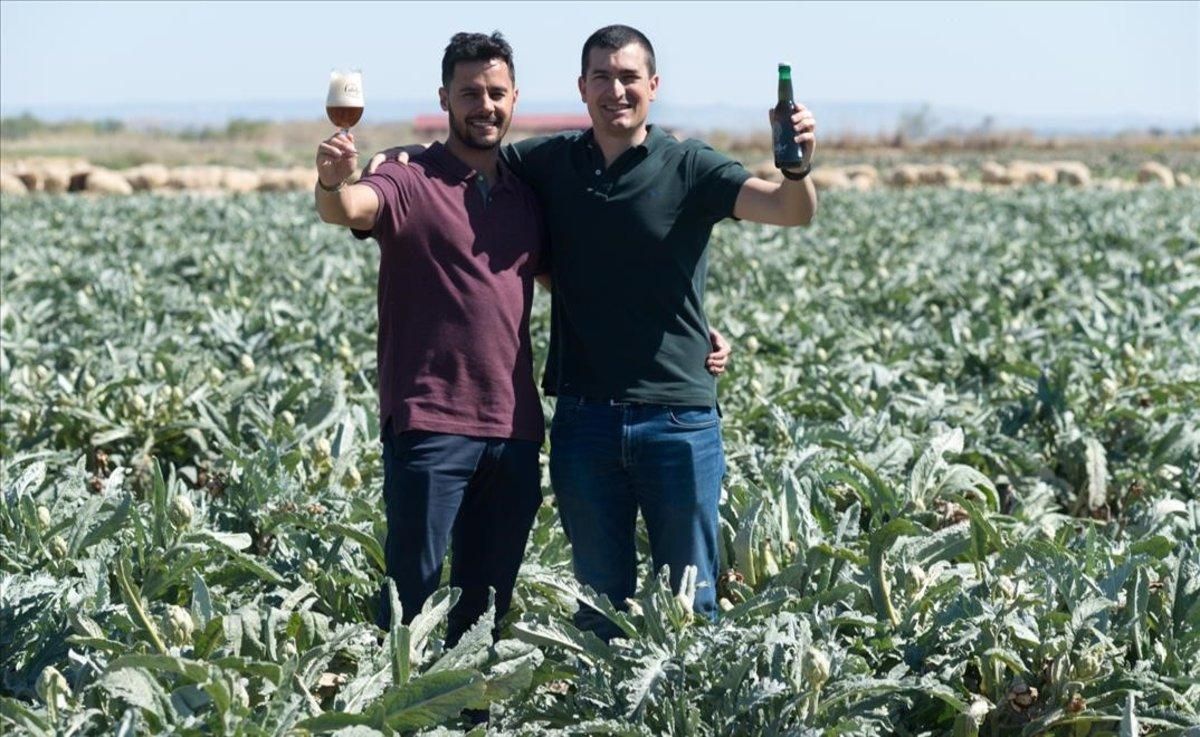 Pedro Madorran y Carlos Orta, fundadores de CachoBeer, una cerveza con sabor a alcachofa. Pedro Madorran y Carlos Orta, fundadores de CachoBeer, una cerveza con sabor a alcachofa.