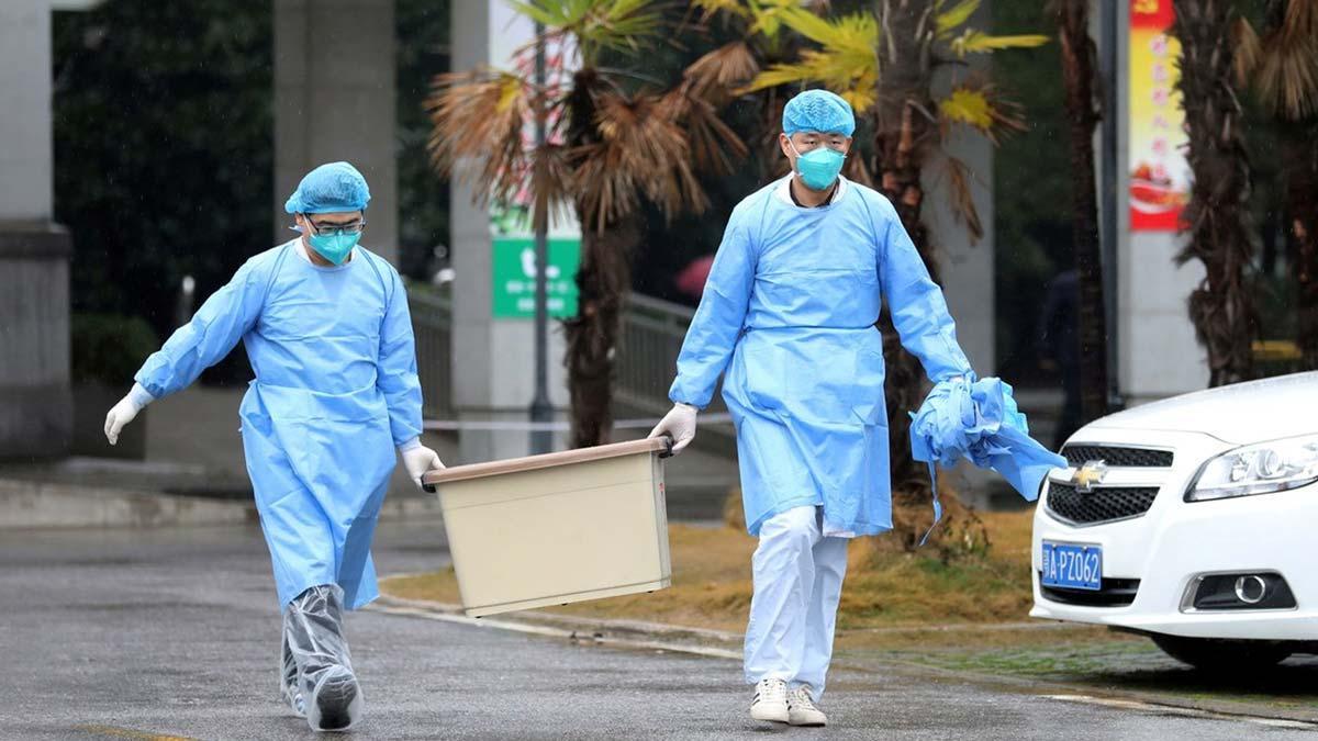 Confinamiento de personas en Wuhan a causa del coronavirus