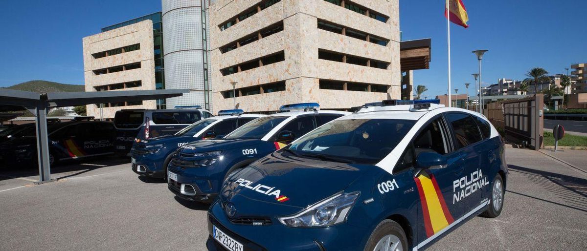 Comisaría de la Policía Nacional en Ibiza. Comisaría de la Policía Nacional en Ibiza.