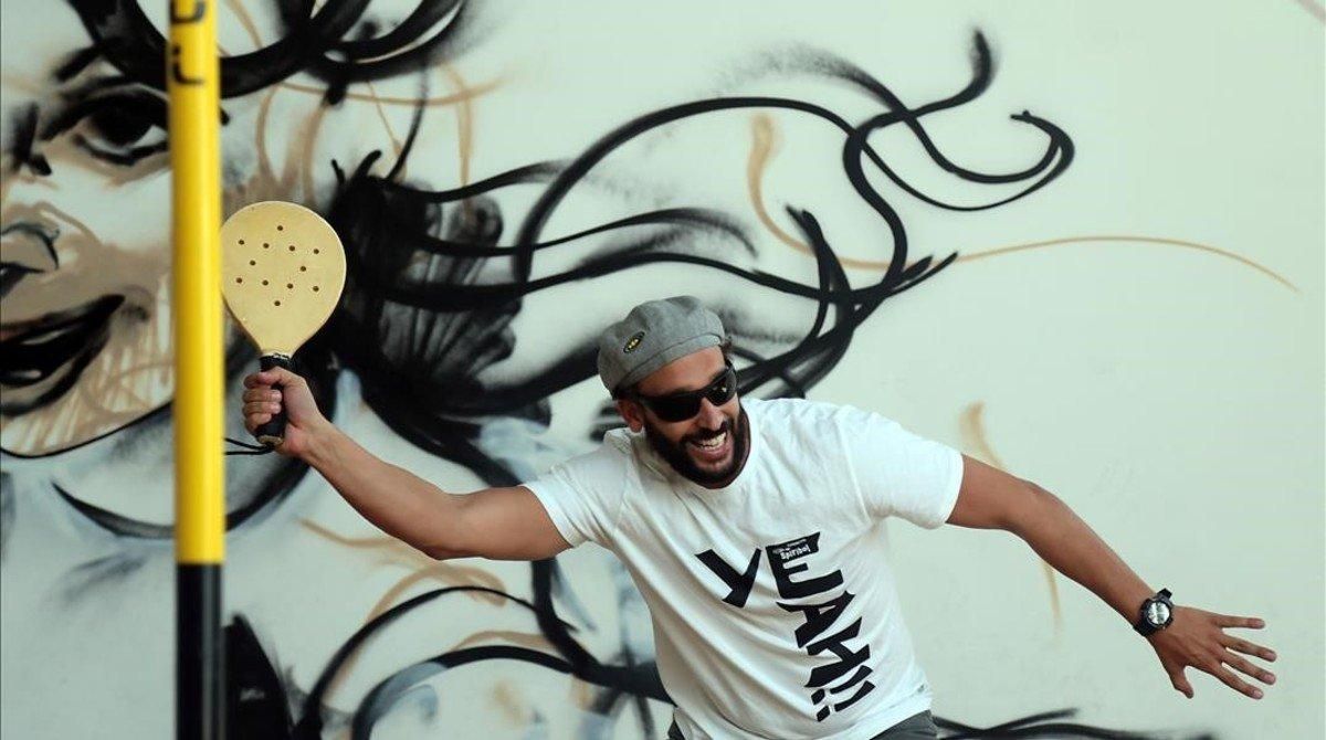 Jesús Candel, ’Spiriman’, también lleva la Fundación Spiribol, que ayuda a través del deporte a niños con problemas sociales. Jesús Candel, ’Spiriman’, también lleva la Fundación Spiribol, que ayuda a través del deporte a niños con problemas sociales.