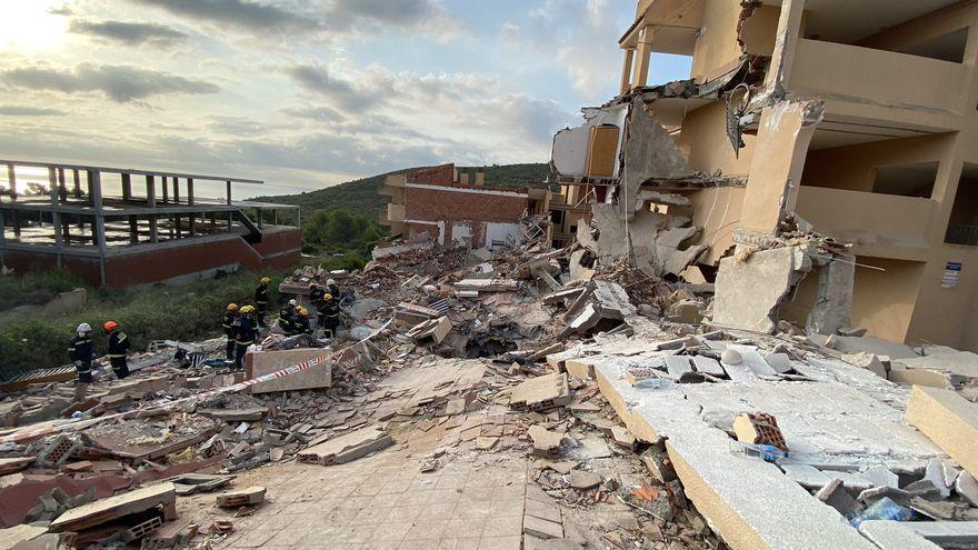 Los vecinos del edificio derrumbado de Peñíscola entran hoy a las casas no afectadas - Vimarsana News