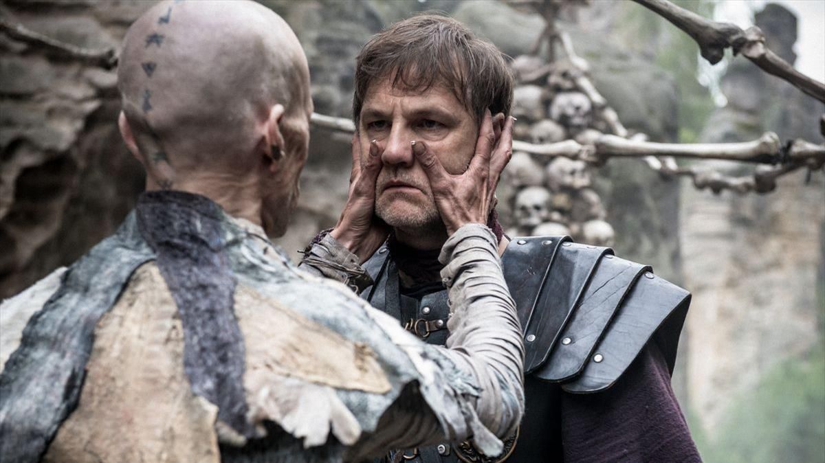 Mackenzie Crook (izquierda) y David Morrissey, en la serie ’Britannia’, que la plataforma HBO ha estrenado este enero. Mackenzie Crook (izquierda) y David Morrissey, en la serie ’Britannia’, que la plataforma HBO ha estrenado este enero.