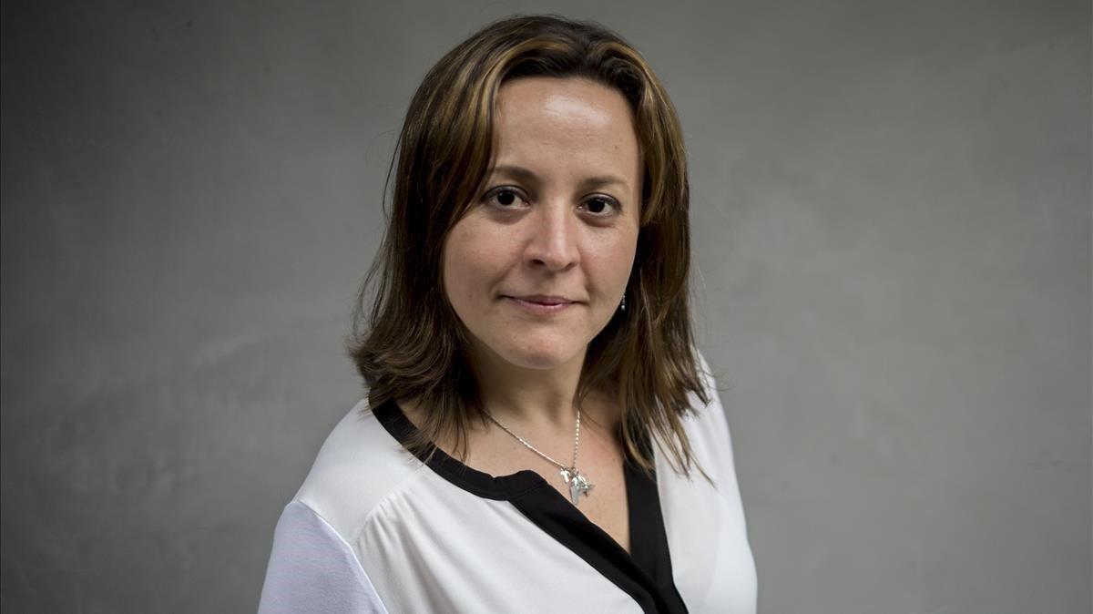 Cristina Tardáguila, periodista brasileña y directora adjunta del International Fact-Checking Network