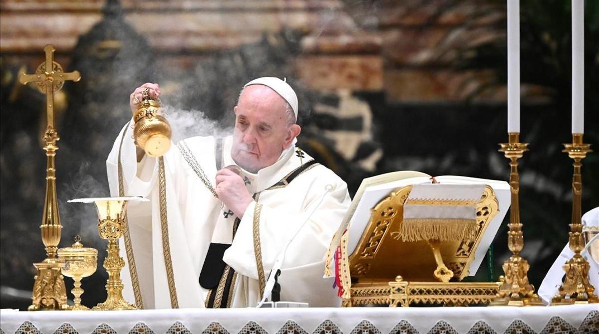 El papa Francisco en la Misa de Nochebuena.