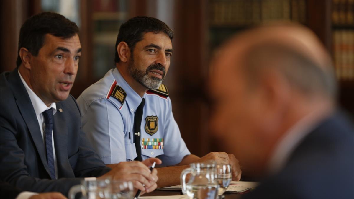 Reunión de la Junta de Seguridad en el Palau de Pedralbes.