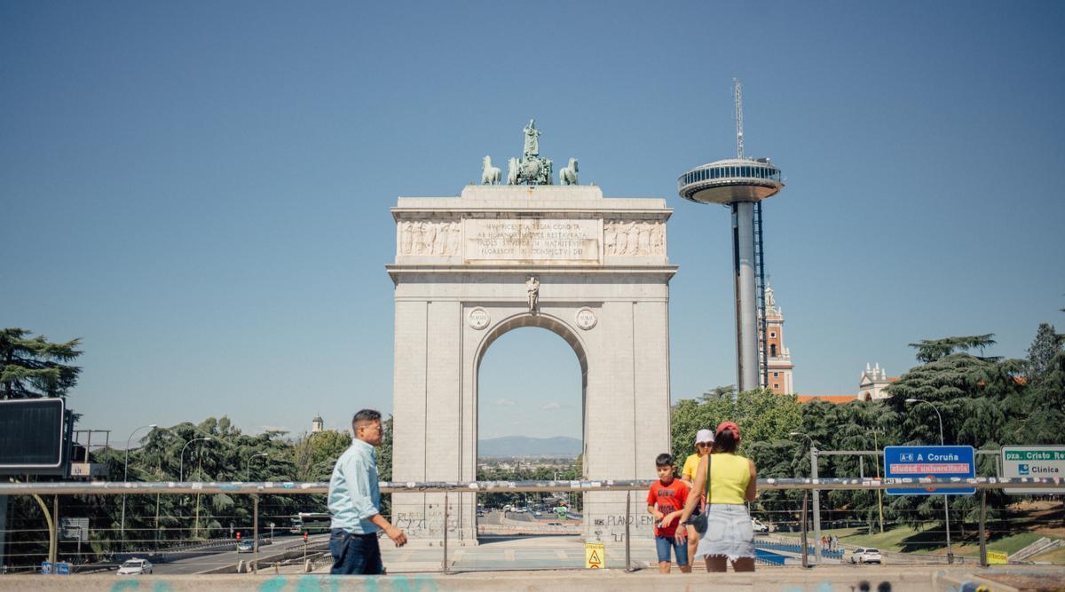 Arco de la Victoria, en Madrid. Arco de la Victoria, en Madrid.