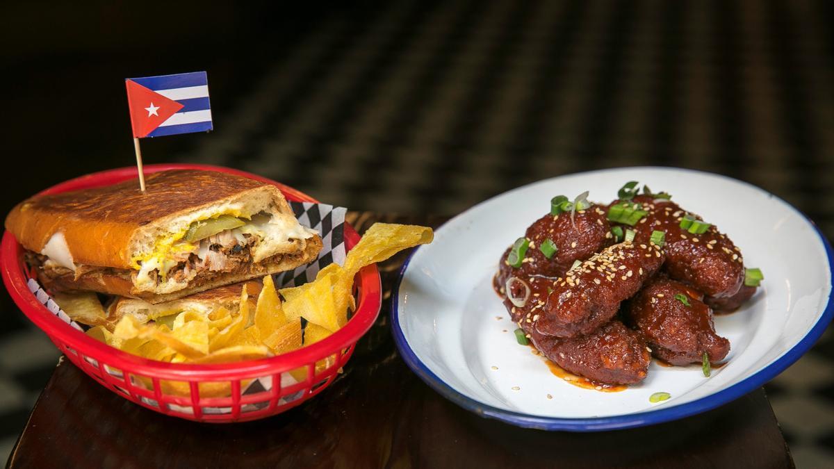 Sándwich cubano del restaurante Matanzas y pollo frito rebozado al estilo coreano del restaurante Lucky Road.