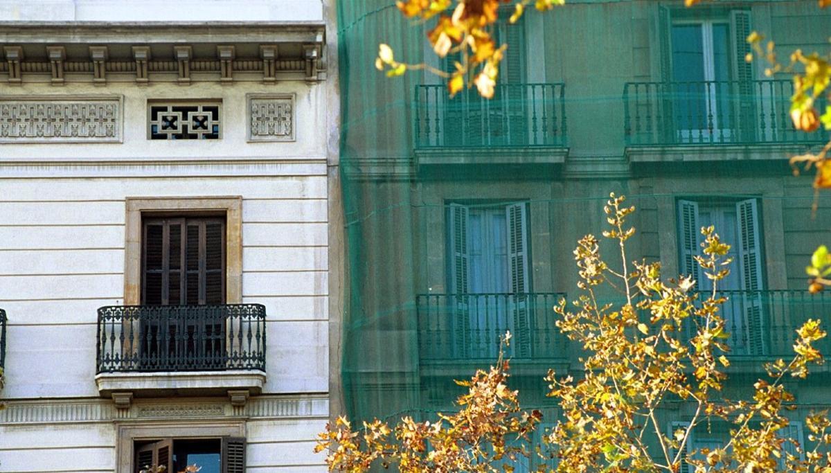 Rehabilitación de edificios, en Barcelona.