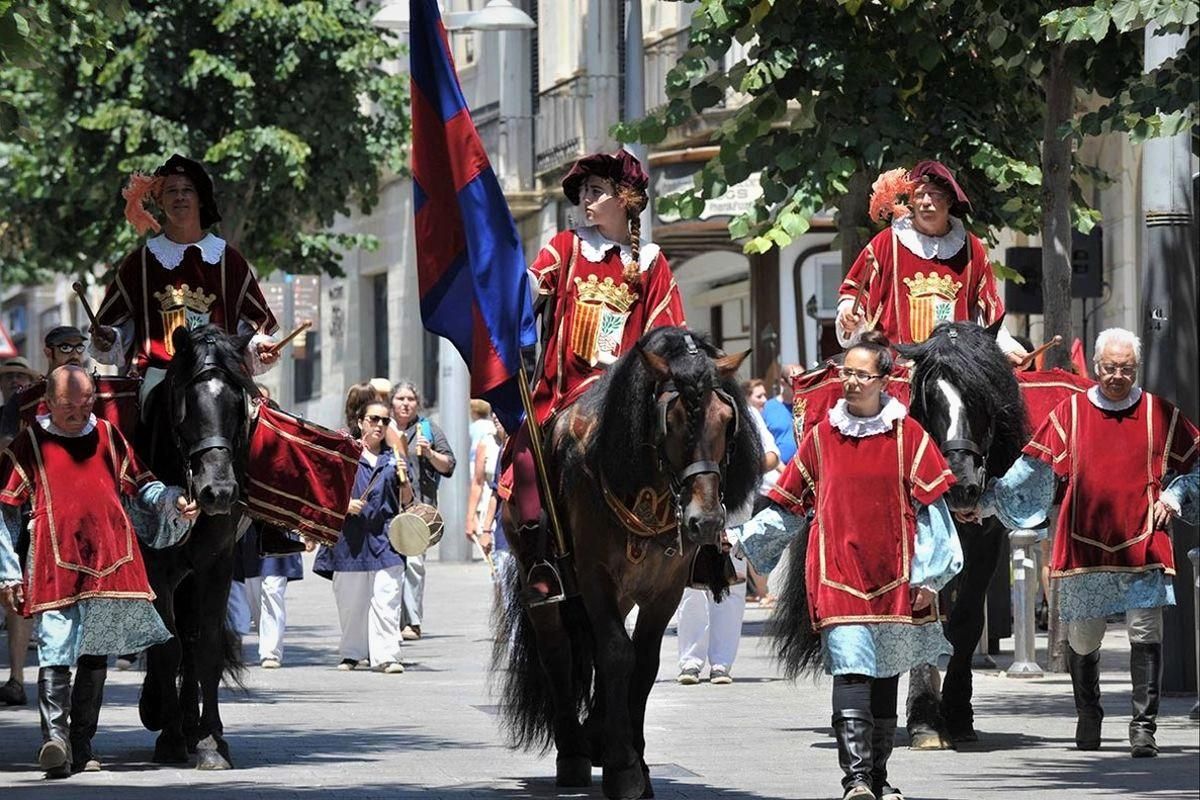 Imagen de archivo del Herald de les Santes de Mataró. Imagen de archivo del Herald de les Santes de Mataró.