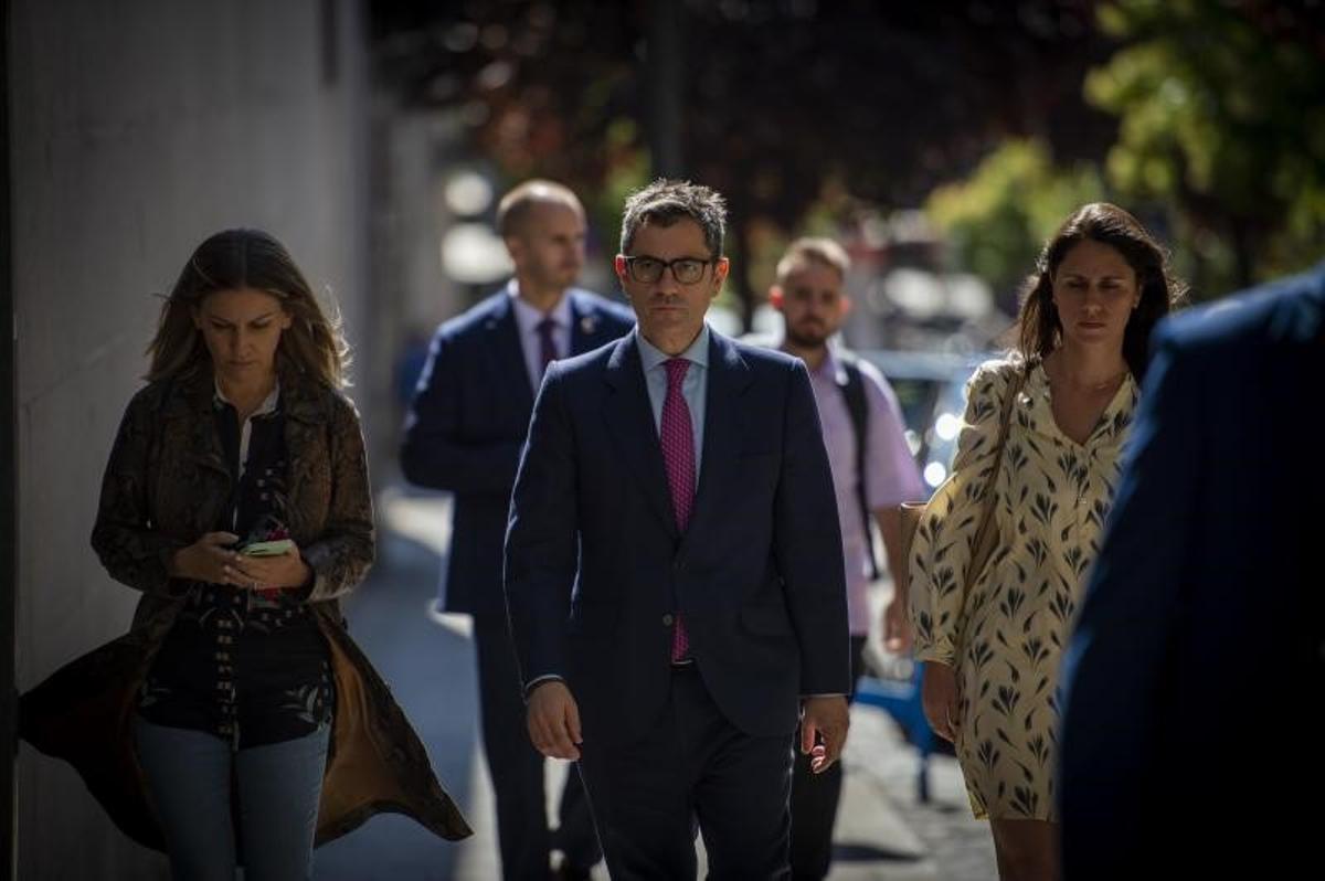 El ministro de la Presidencia, Relaciones con las Cortes y Memoria Democrática, Félix Bolaños, a su llegada al acto de conmemoración del ’proceso 1001’, en el Consejo Económico y Social, este 24 de junio de 2022 en Madrid.