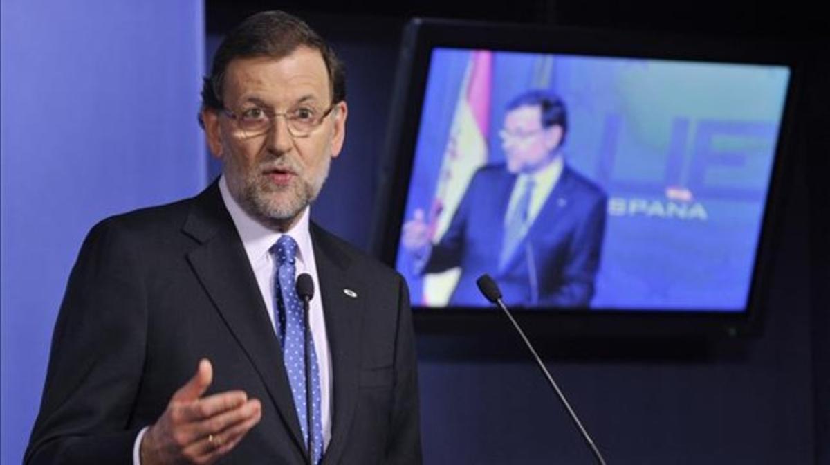 Mariano Rajoy responde ante la prensa en Bruselas