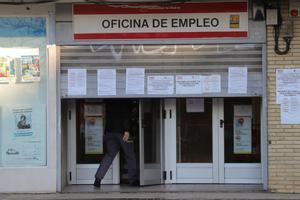 Según los datos de la EPA, el paro ha aumento en 121.000 personas el primer trimestre
