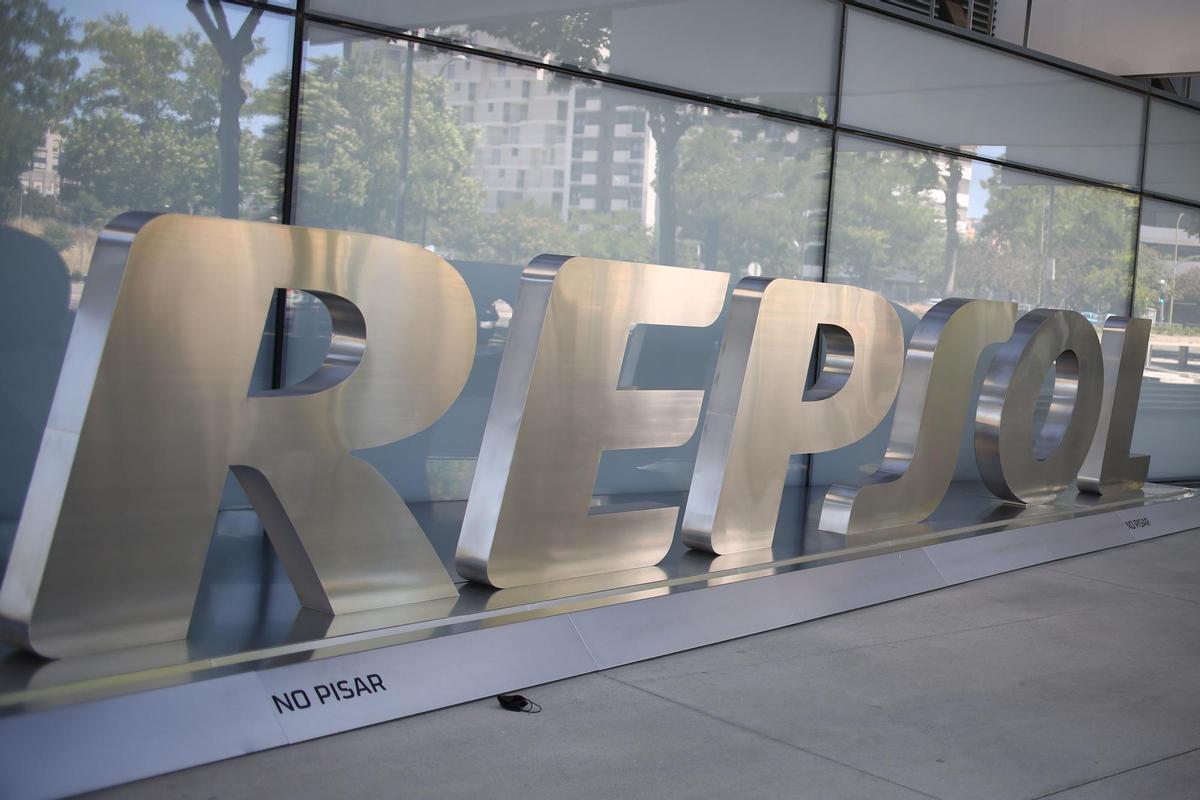 Telefónica y Repsol crean una empresa conjunta al 50% de autoconsumo fotovoltaico