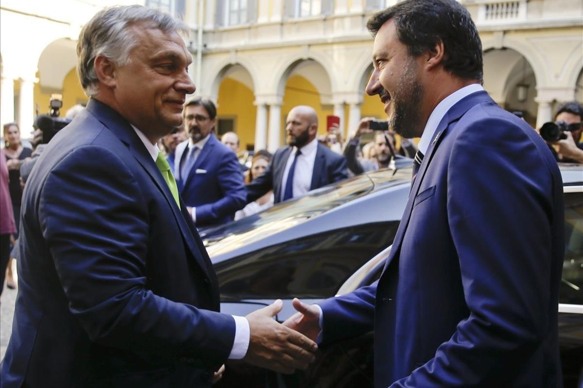 Orbán y Salvini, en Milán.