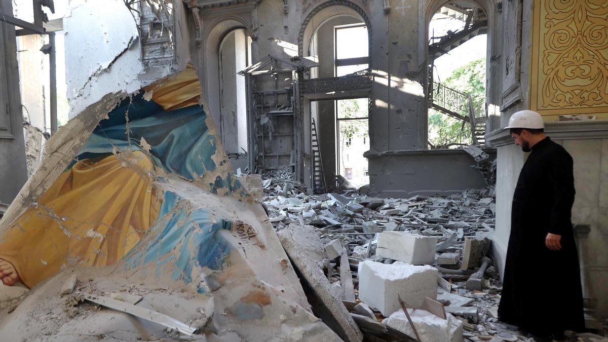 Russland-Ukraine-Krieg, live: Selenskyj schwört „Vergeltung“ nach russischen Angriffen auf Odessa zum sechsten Mal in Folge