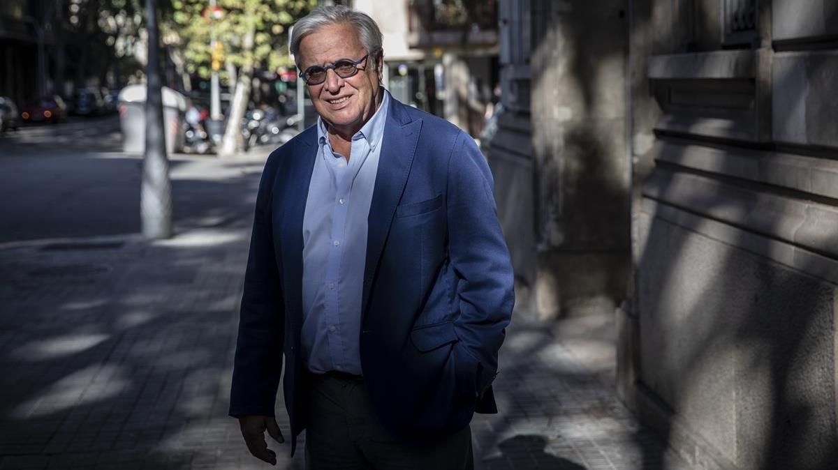 Joan Clos: «El canvi de Colau és superficial, no té profunditat» Joan Clos: «El canvi de Colau és superficial, no té profunditat»