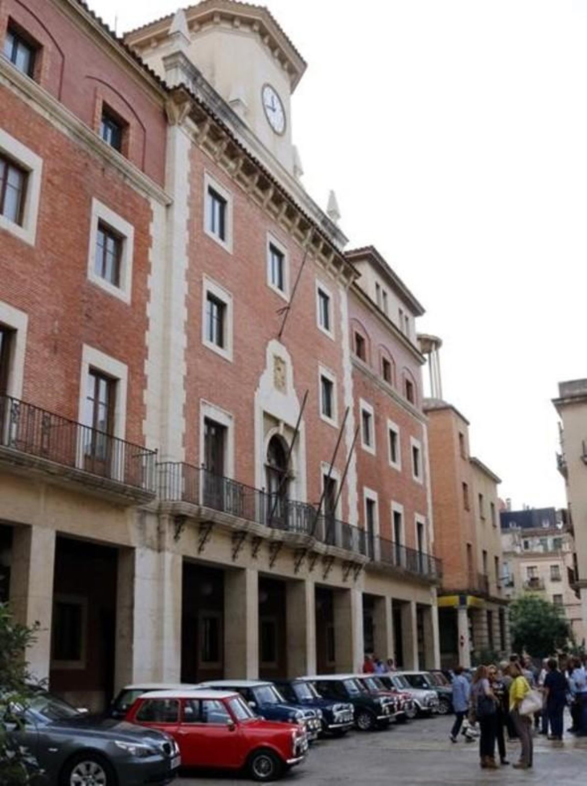 12 d'Octubre: Tortosa porta les banderes a la bugaderia 12 d'Octubre: Tortosa porta les banderes a la bugaderia