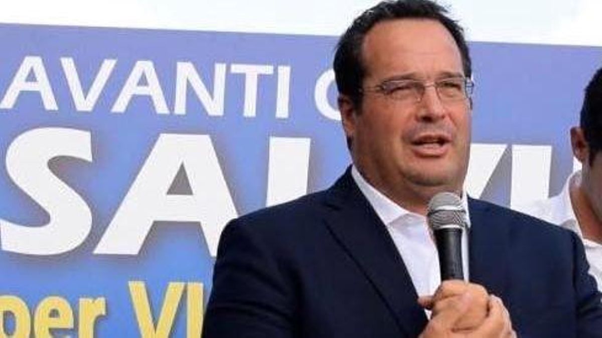 El político de la Liga y subsecretario de Economía del Gobierno italiano, Claudio Durigon. El político de la Liga y subsecretario de Economía del Gobierno italiano, Claudio Durigon.