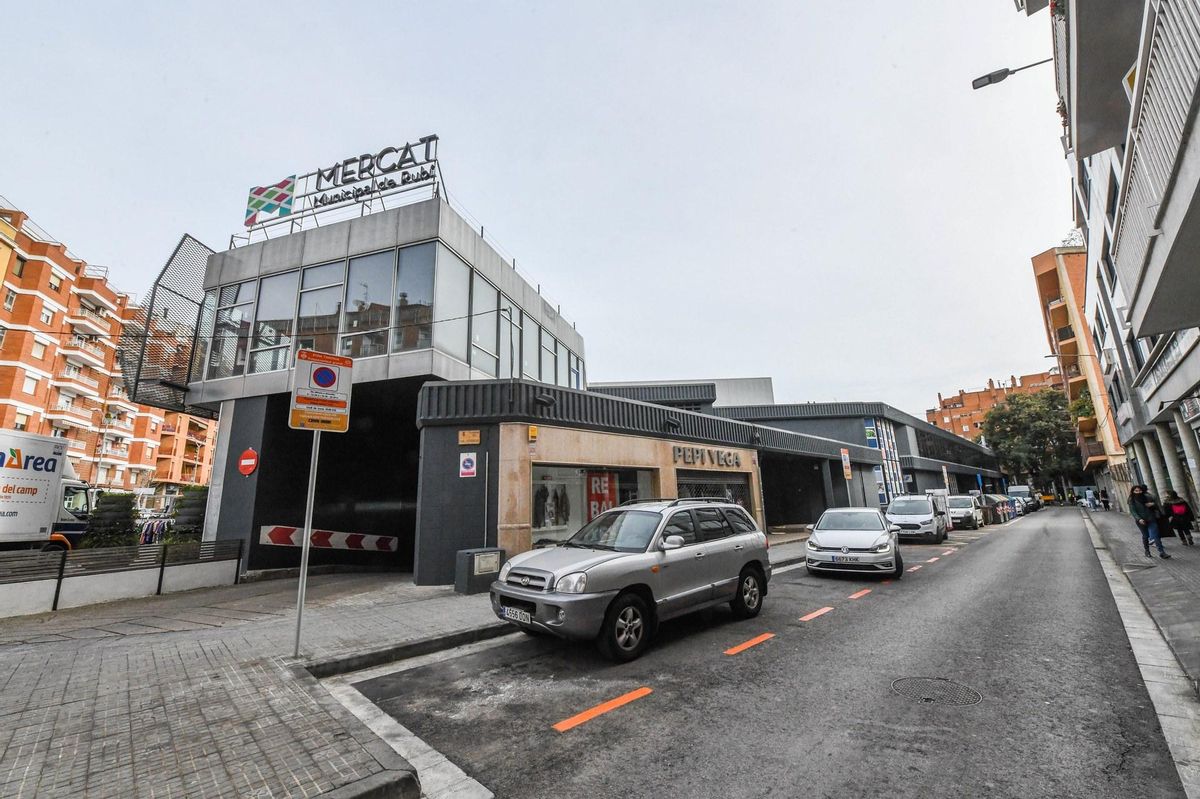 Zona naranja en el entorno del mercado de Rubí. Zona naranja en el entorno del mercado de Rubí.