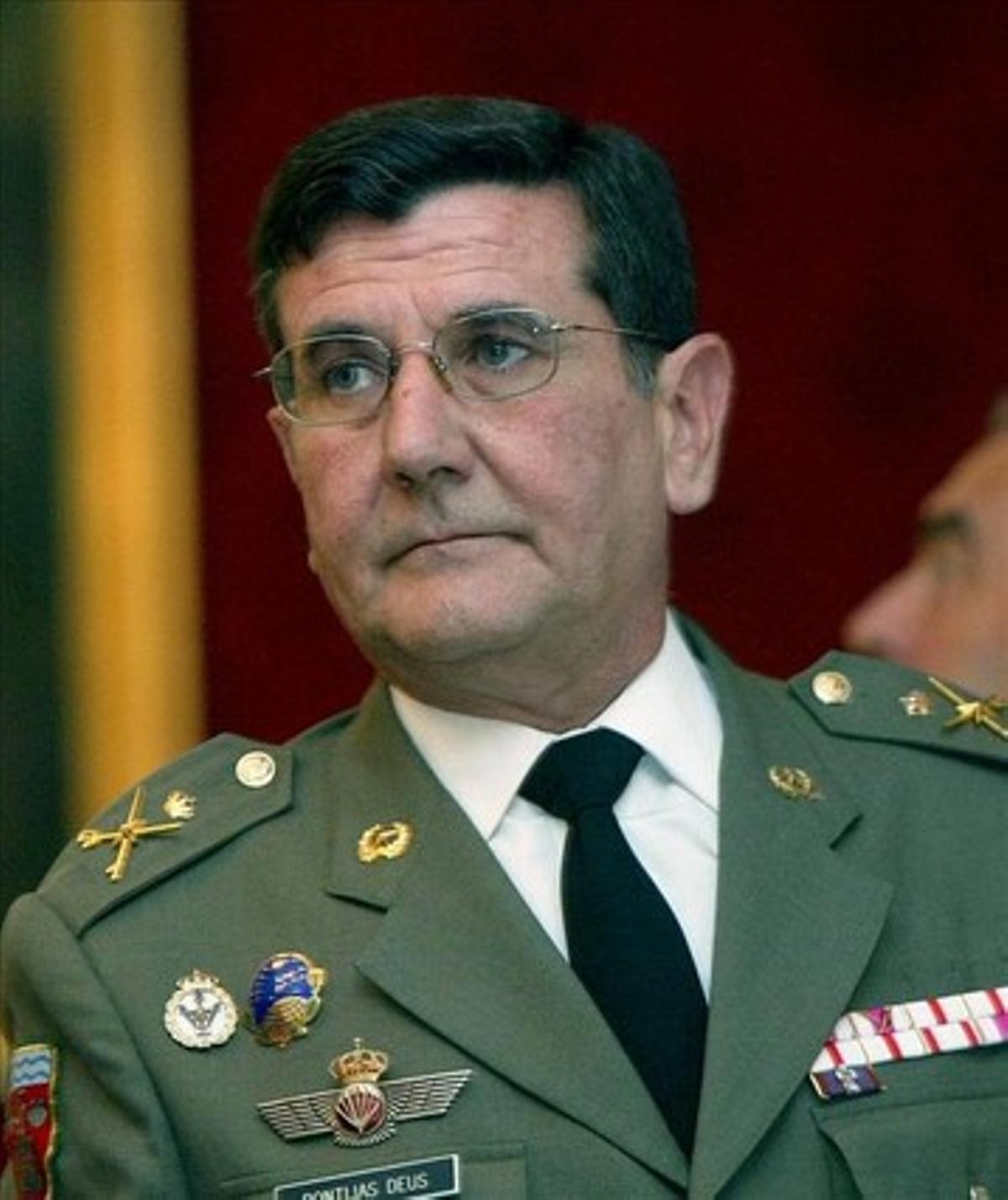 El general de brigada Ángel Luis Pontijas Deus, director de la revista ’Ejército’. El general de brigada Ángel Luis Pontijas Deus, director de la revista ’Ejército’.