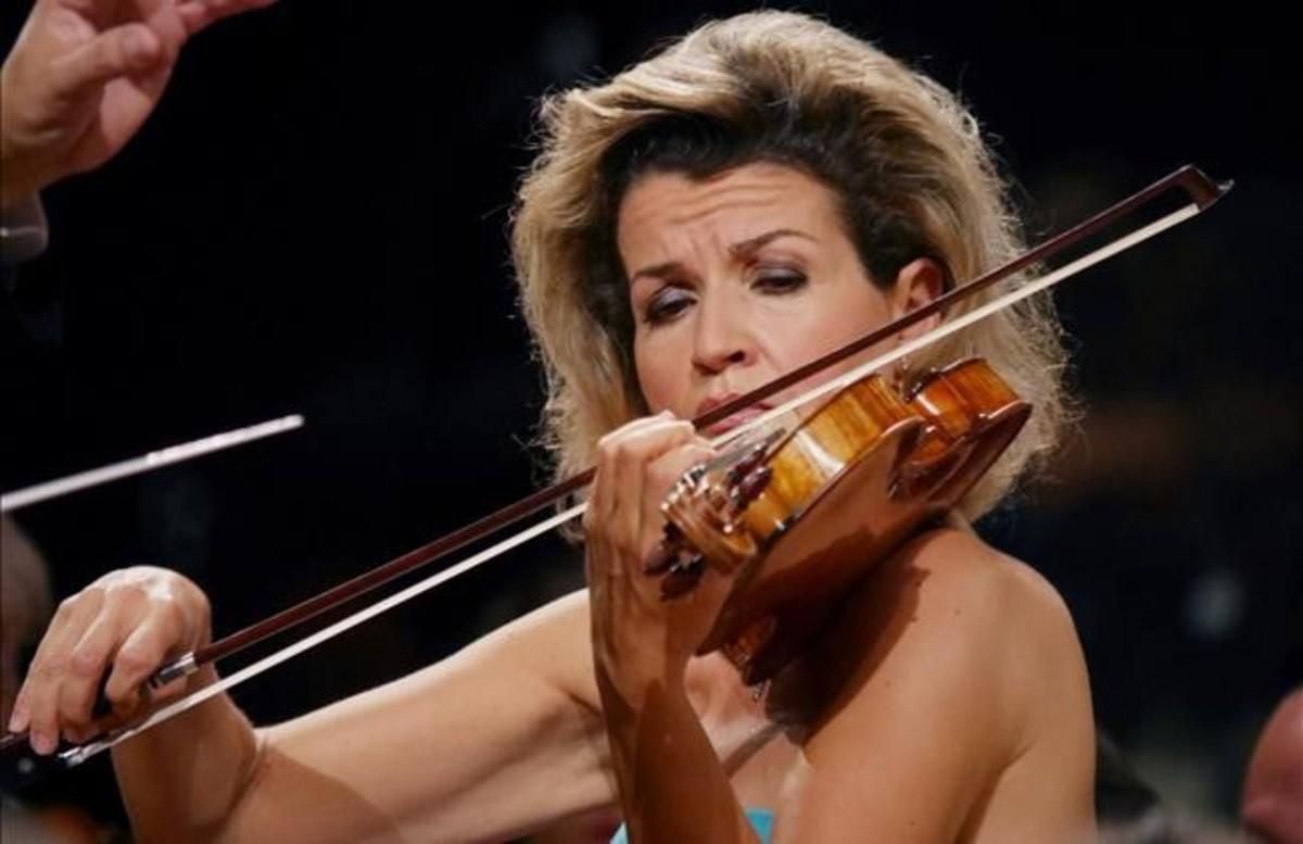 Una hipnòtica Anne-Sophie Mutter Una hipnòtica Anne-Sophie Mutter