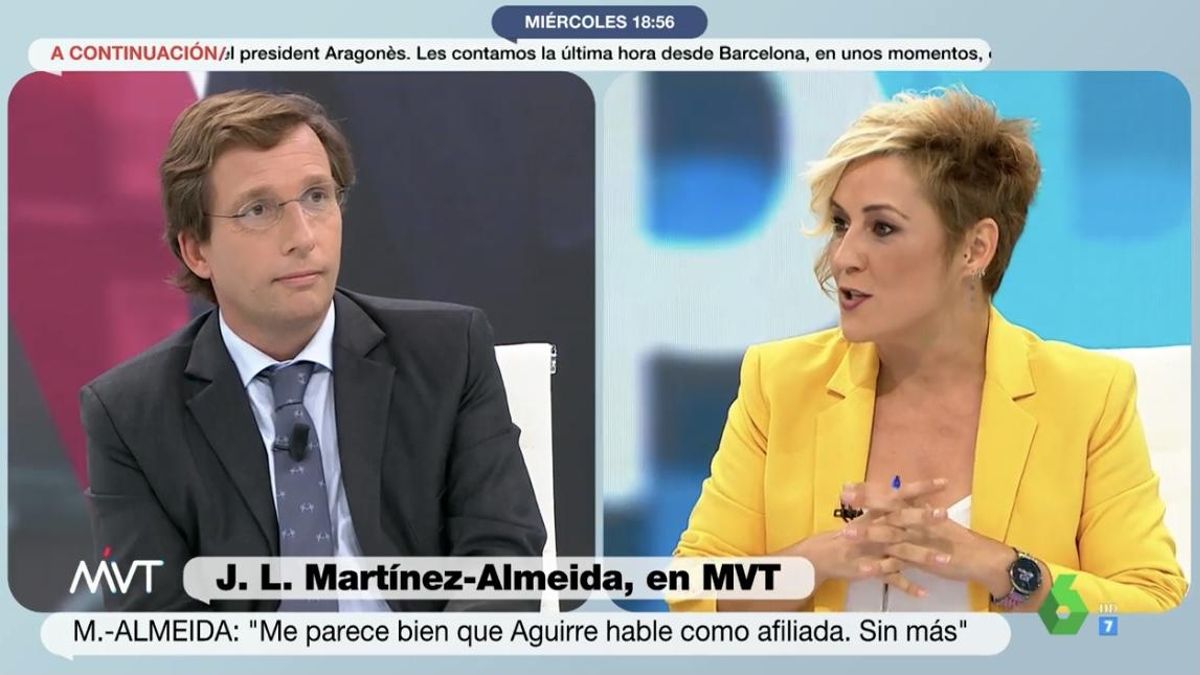 Almeida desespera Cristina Pardo i rep un dard clar: «Encara que sigui home, ¿sap fer dues coses alhora?» Almeida desespera Cristina Pardo i rep un dard clar: «Encara que sigui home, ¿sap fer dues coses alhora?»