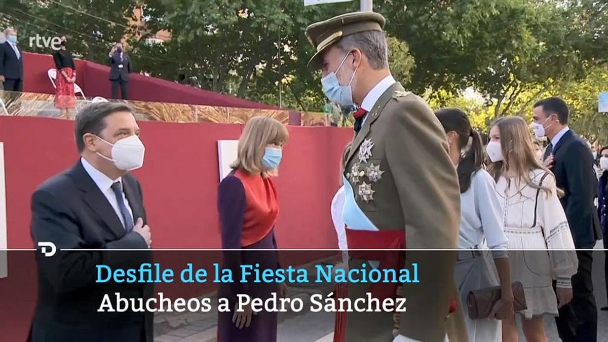 Apertura del ‘Telediario’ (TVE-1). Apertura del ‘Telediario’ (TVE-1).